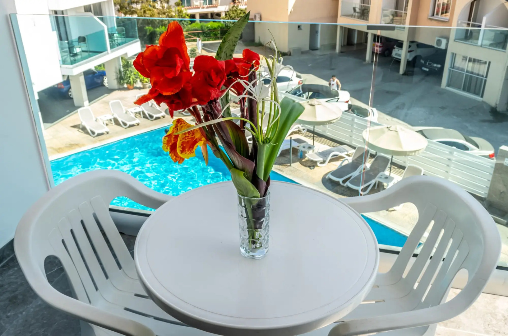 A. Maos Hotel Apartments