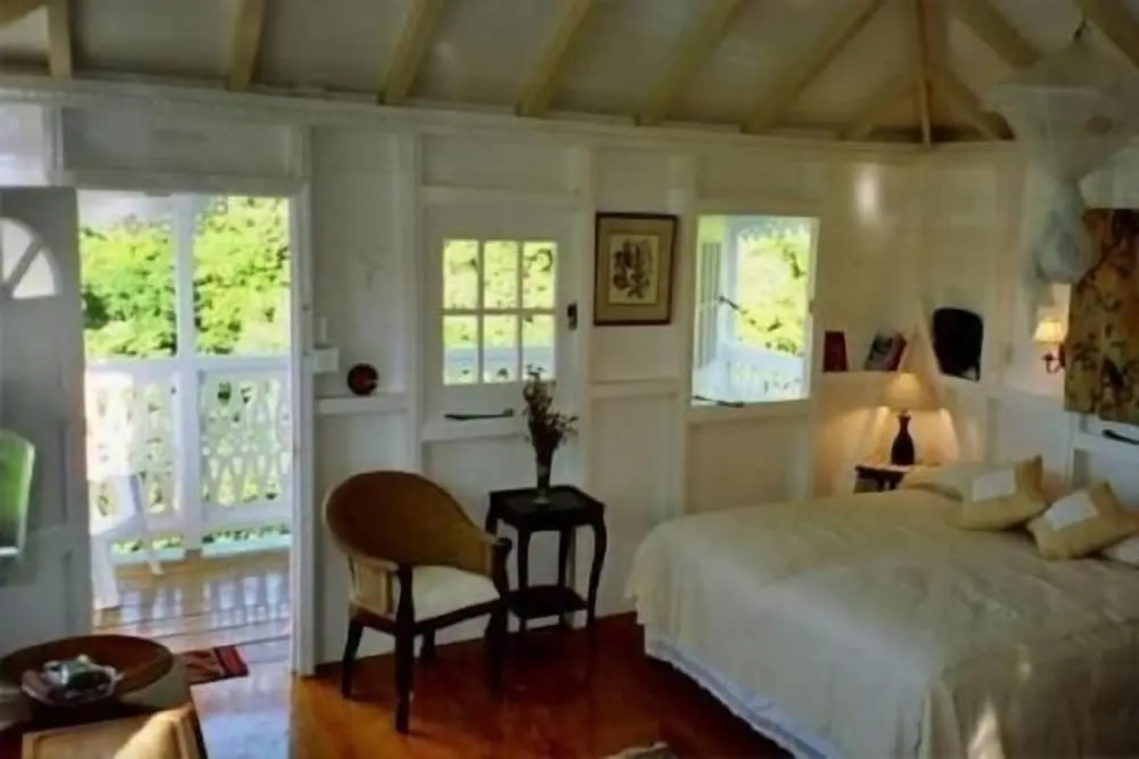 Fire Fly Cottage