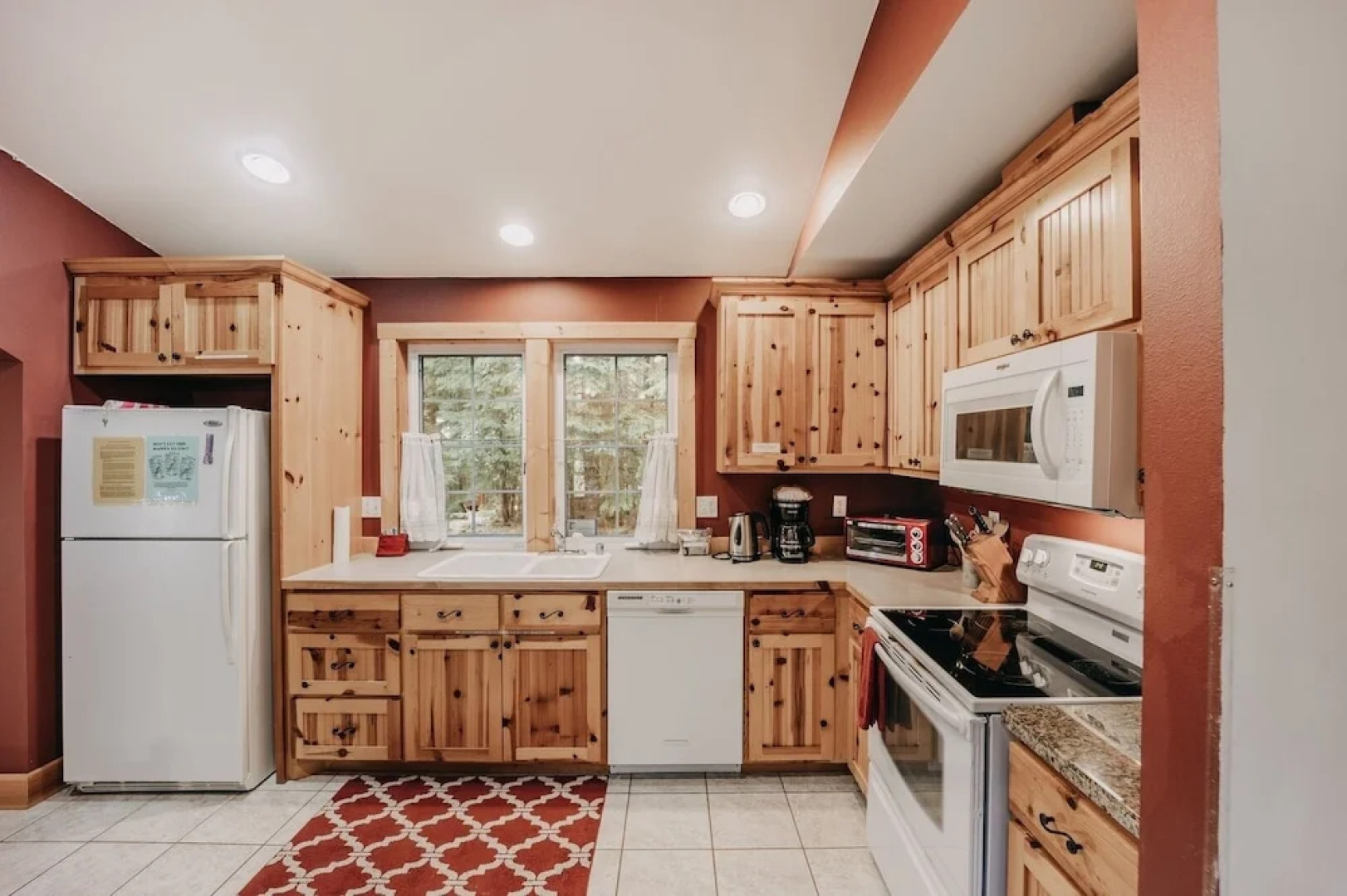 34sl - Hot Tub - Bbq - Ping Pong Table - Sleeps 8 3 Bedroom Home by RedAwning