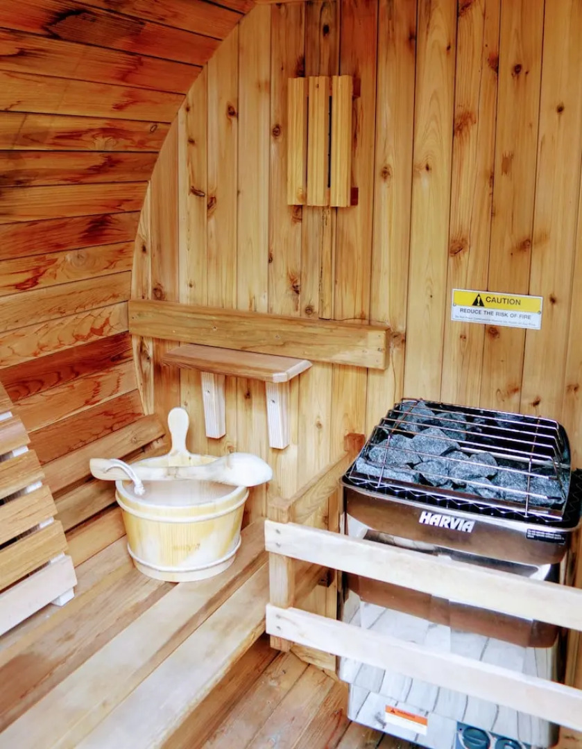 4Br House with Sauna Room and Pool