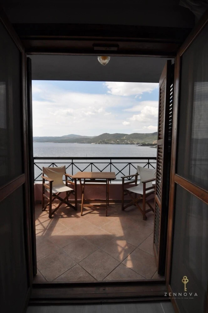 Zennova 42 Pirgadikia Sky Sea Home