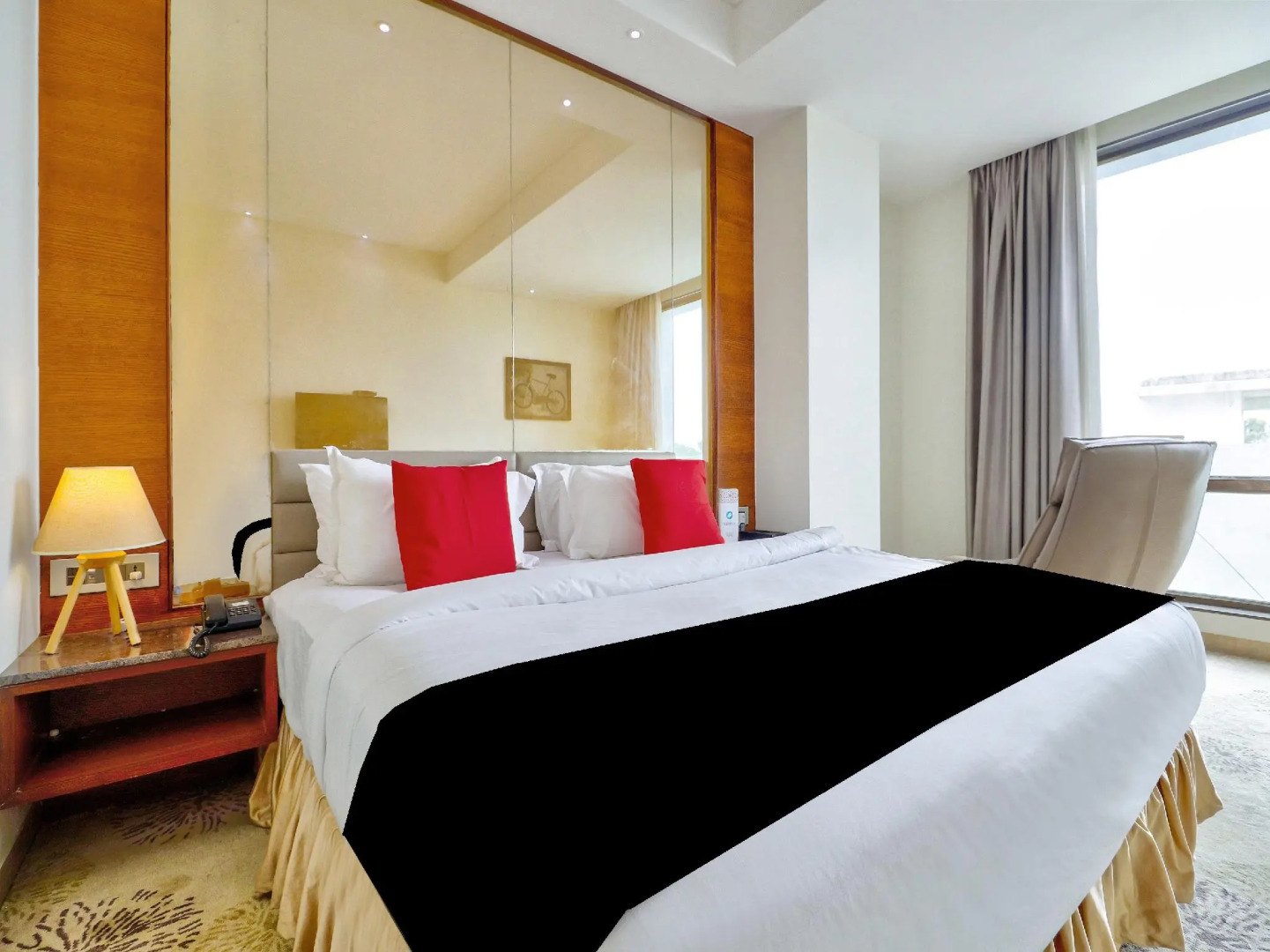 Townhouse OAK Hotel Elements