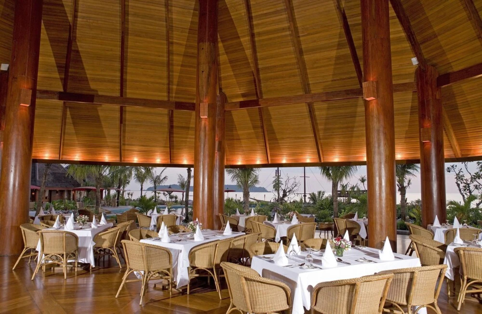 One Myanmar Resort Ngapali