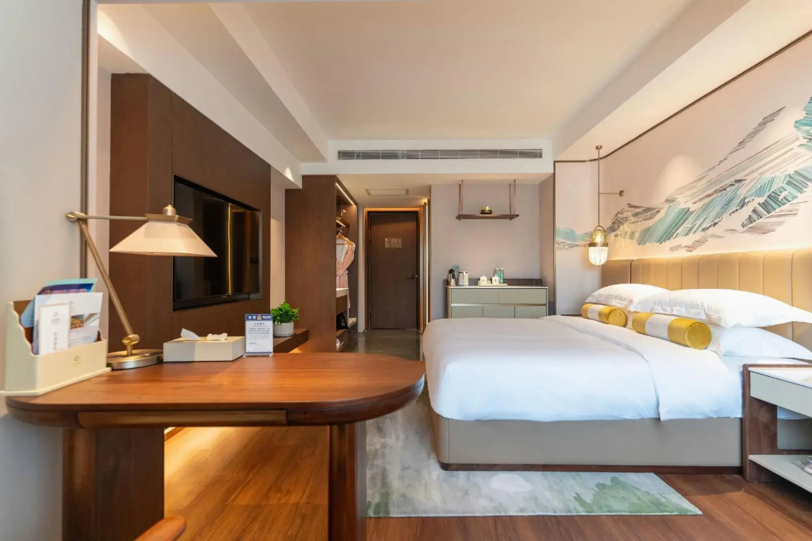 Excemon Xinjiang Yilite Hotel