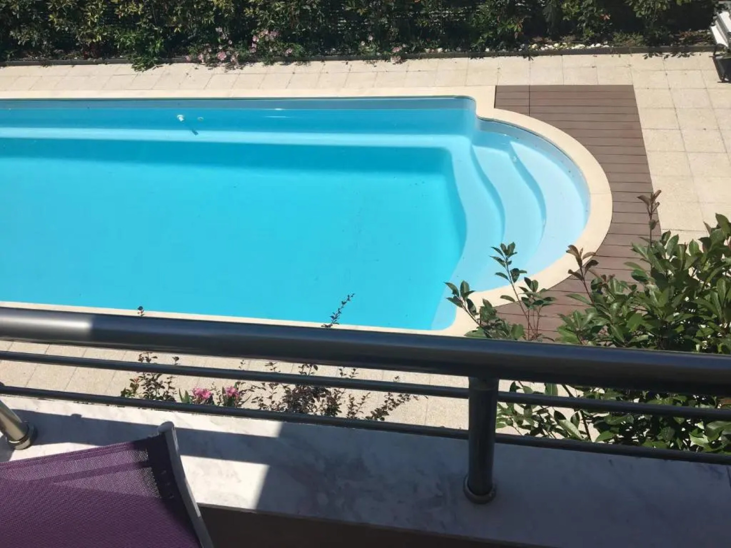 Er.Zo Summer Studios