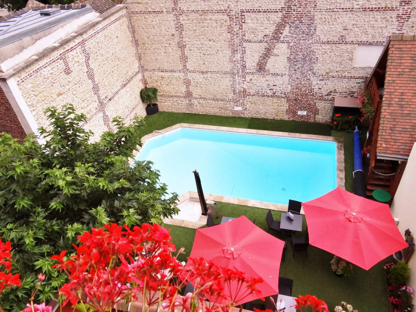 Le Trophée Boutique Hôtel Spa - La Loggia Appart'hôtel