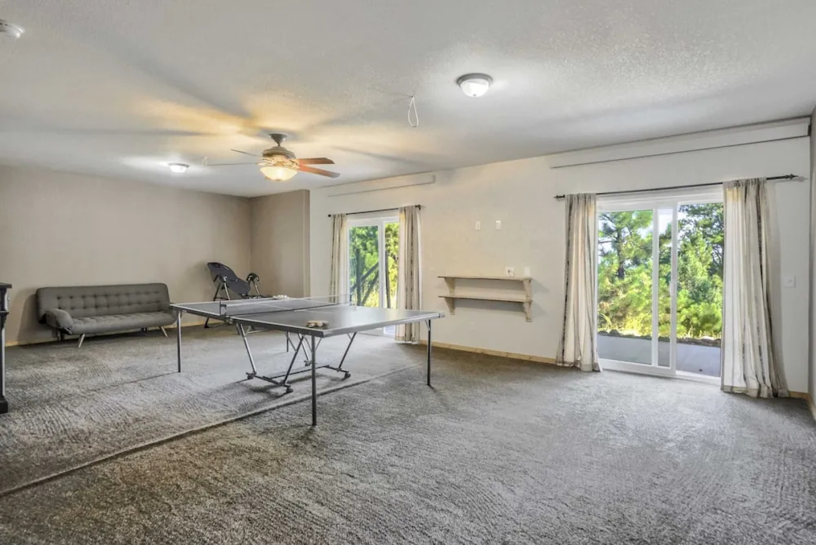 4BD Quiet Ranch Setting Historical Canyon Views