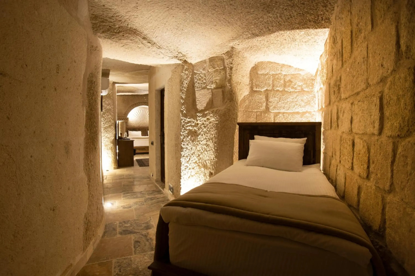 Medusa Cave Hotel