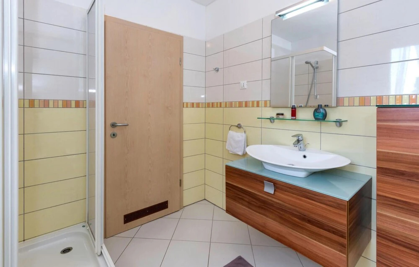 Beautiful Home in Medulin With Sauna, Wifi and 3 Bedrooms