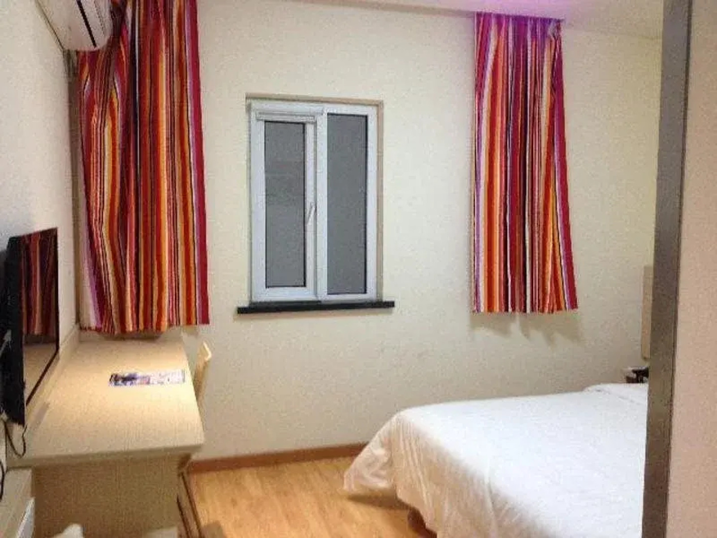 7Days Inn Qingdao Huangdao District Government