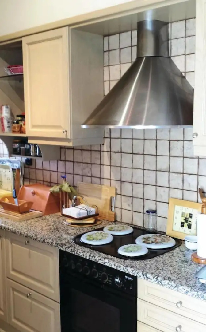 Awesome Home in Plativola Ag.g.rethym With 4 Bedrooms, Wifi and Outdoor Swimming Pool