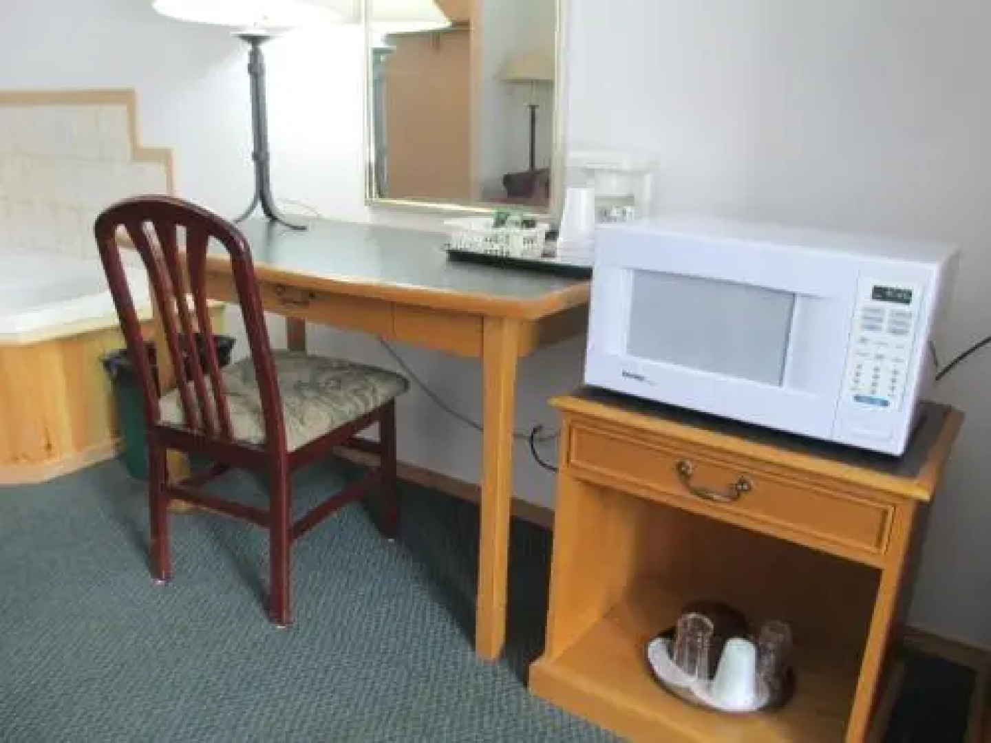 Birchwood Motor Hotel