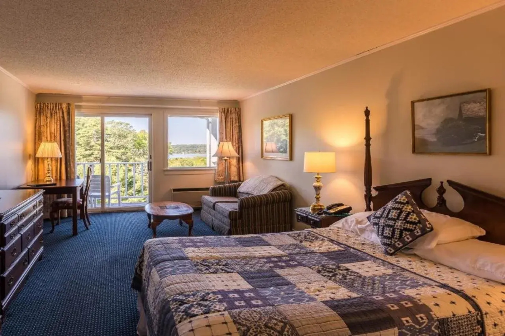 Cod Cove Inn, BW Signature Collection