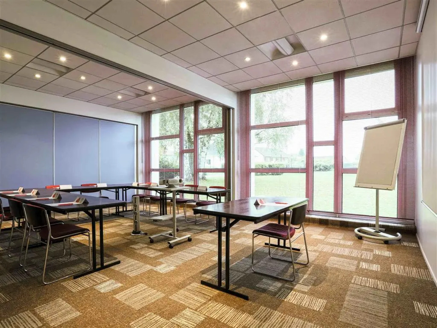 ibis Charleville-Mezières