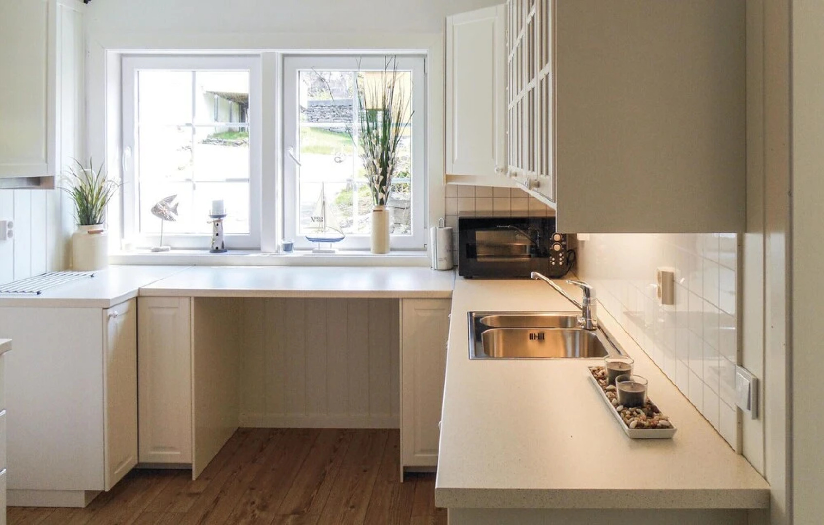 Beautiful Apartment in Steinsland With 4 Bedrooms and Wifi