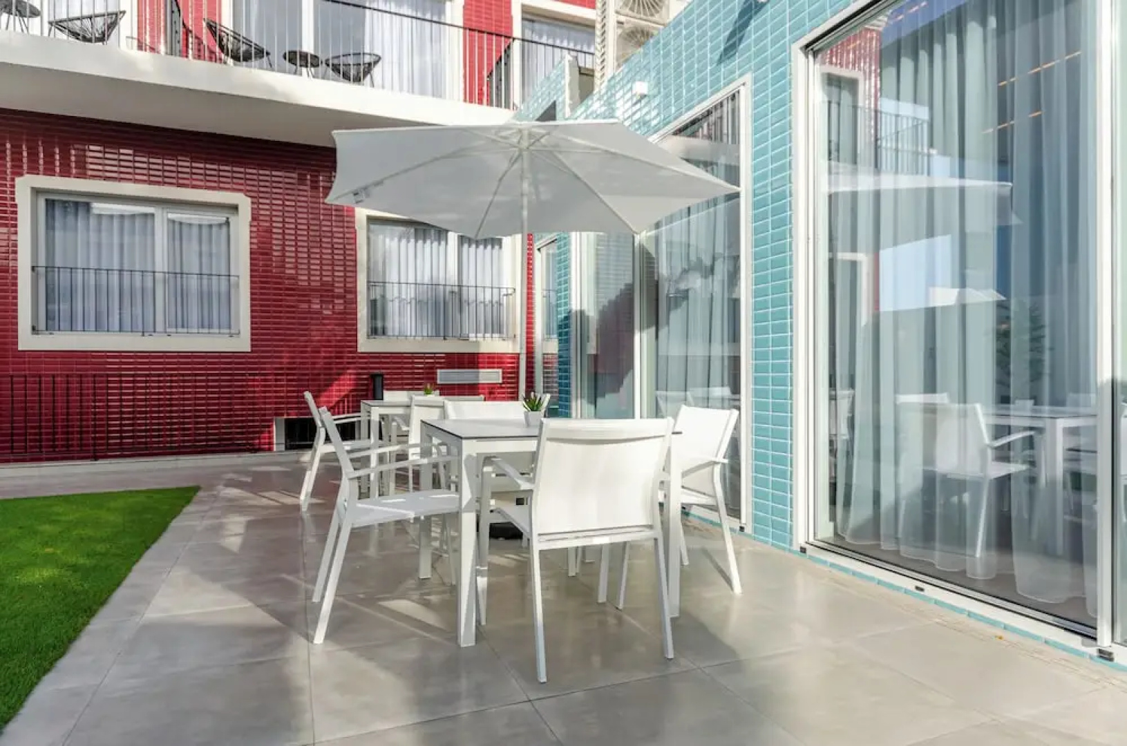 2M Boutique Hotel