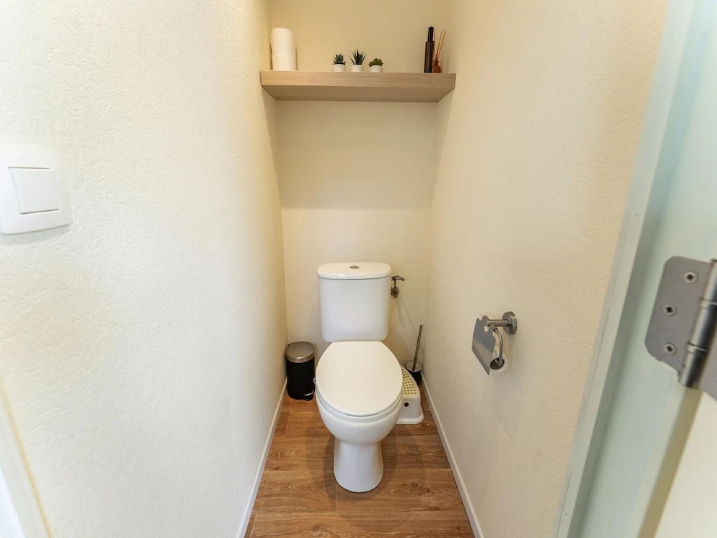 Serene Forest Stay With Comfort