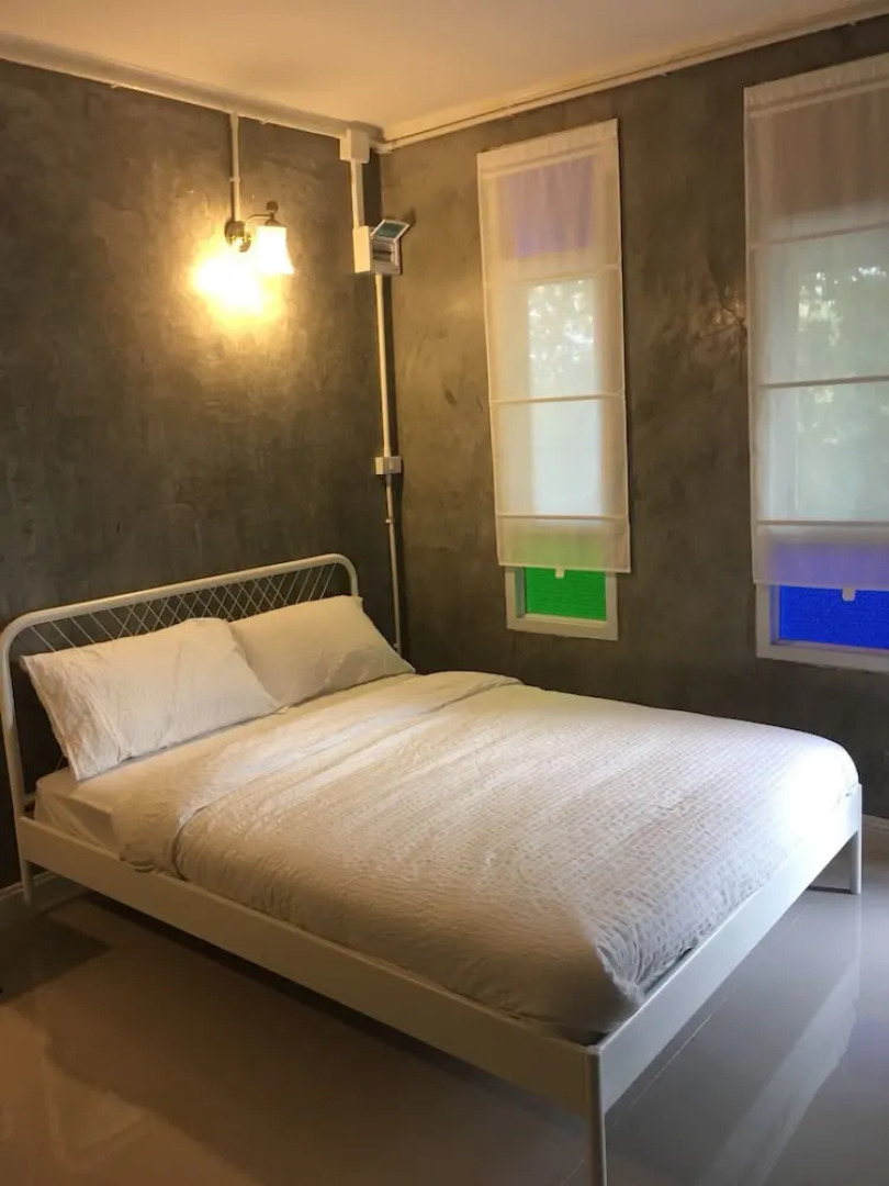 Nongbualamphu Signature