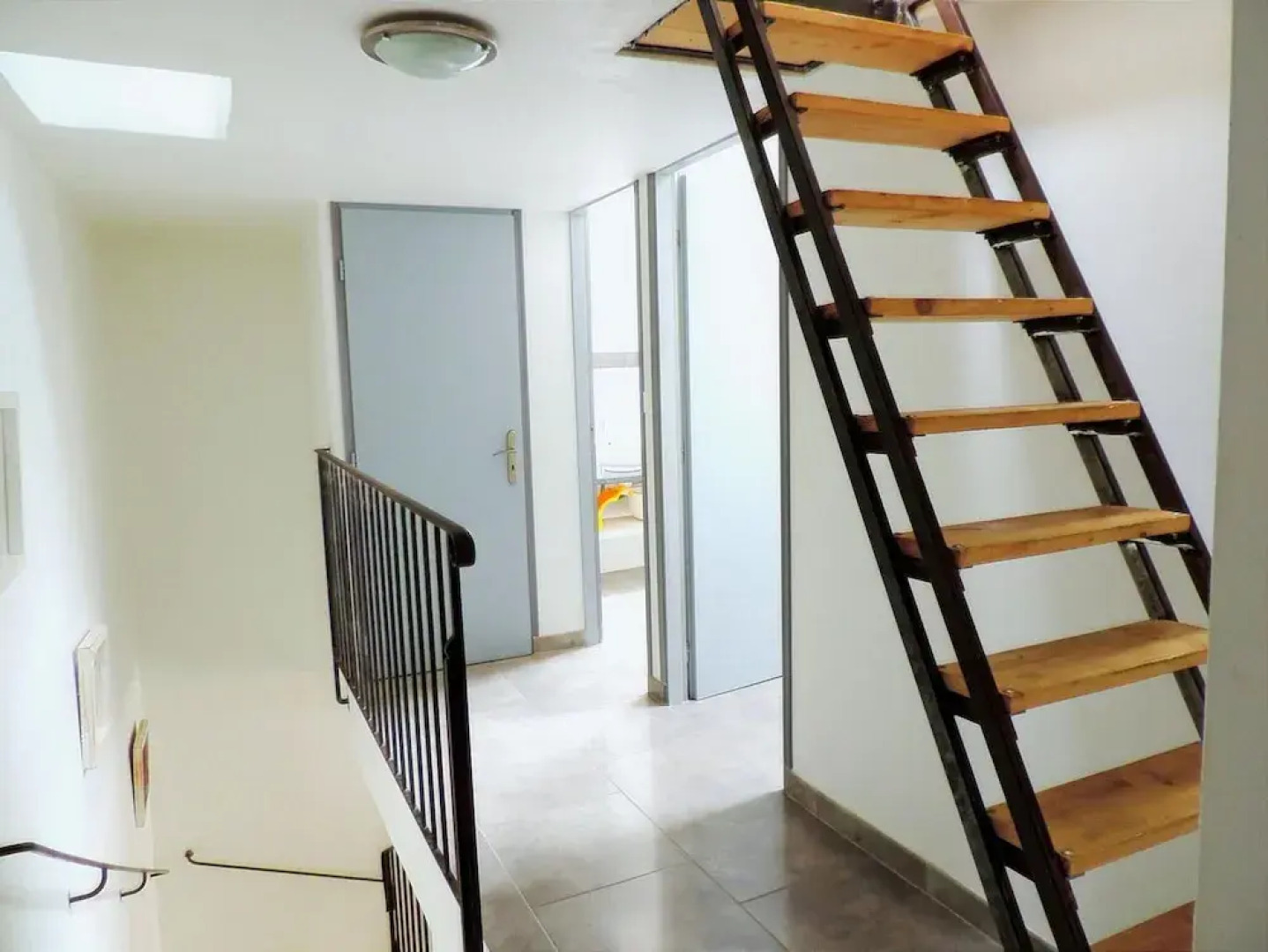 Authentic Stone Mas Retreat