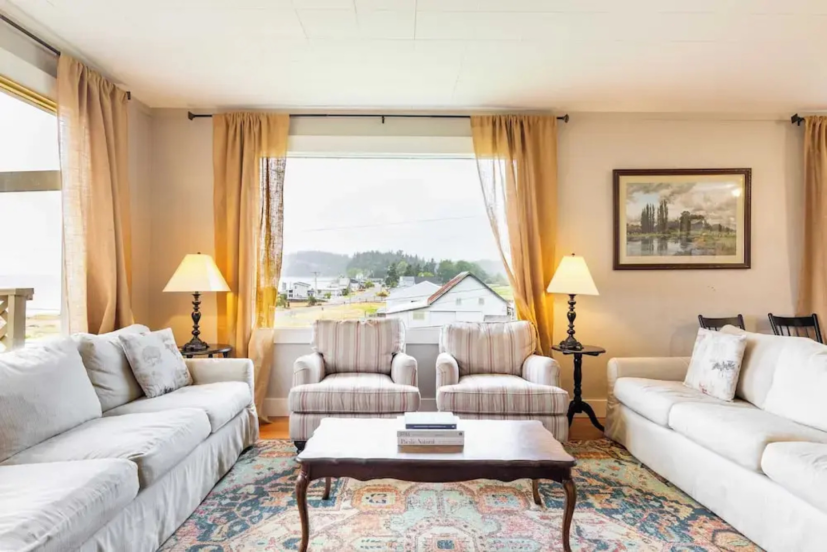 Private Beach Access + Water Views! Sleeps 18, Historic 6bdr Farmhouse w/ Deck