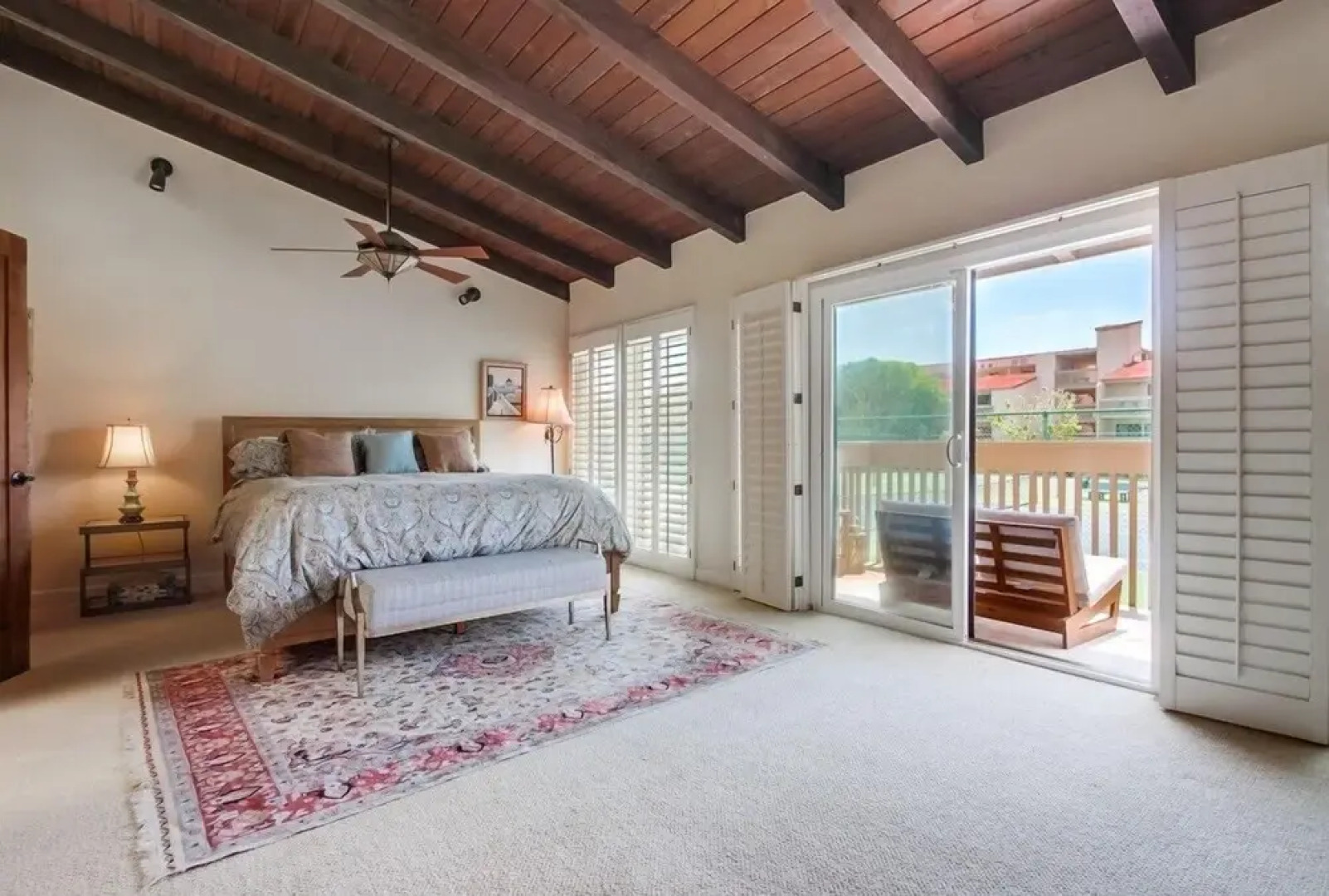 Sbtc161 3 Bedroom Condo