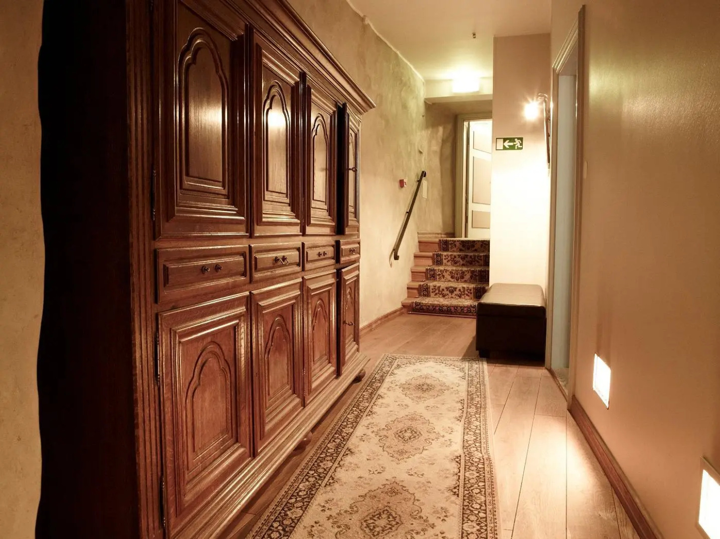 Гостиница CRU