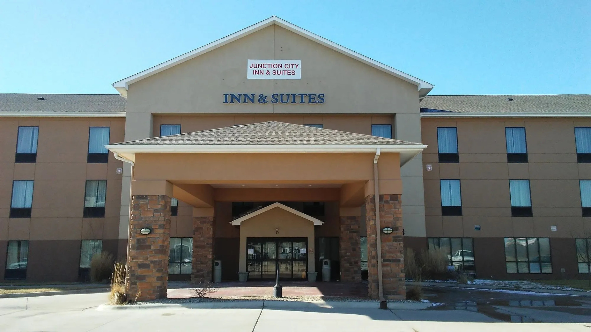 Holiday Inn Express & Suites Junction City by IHG