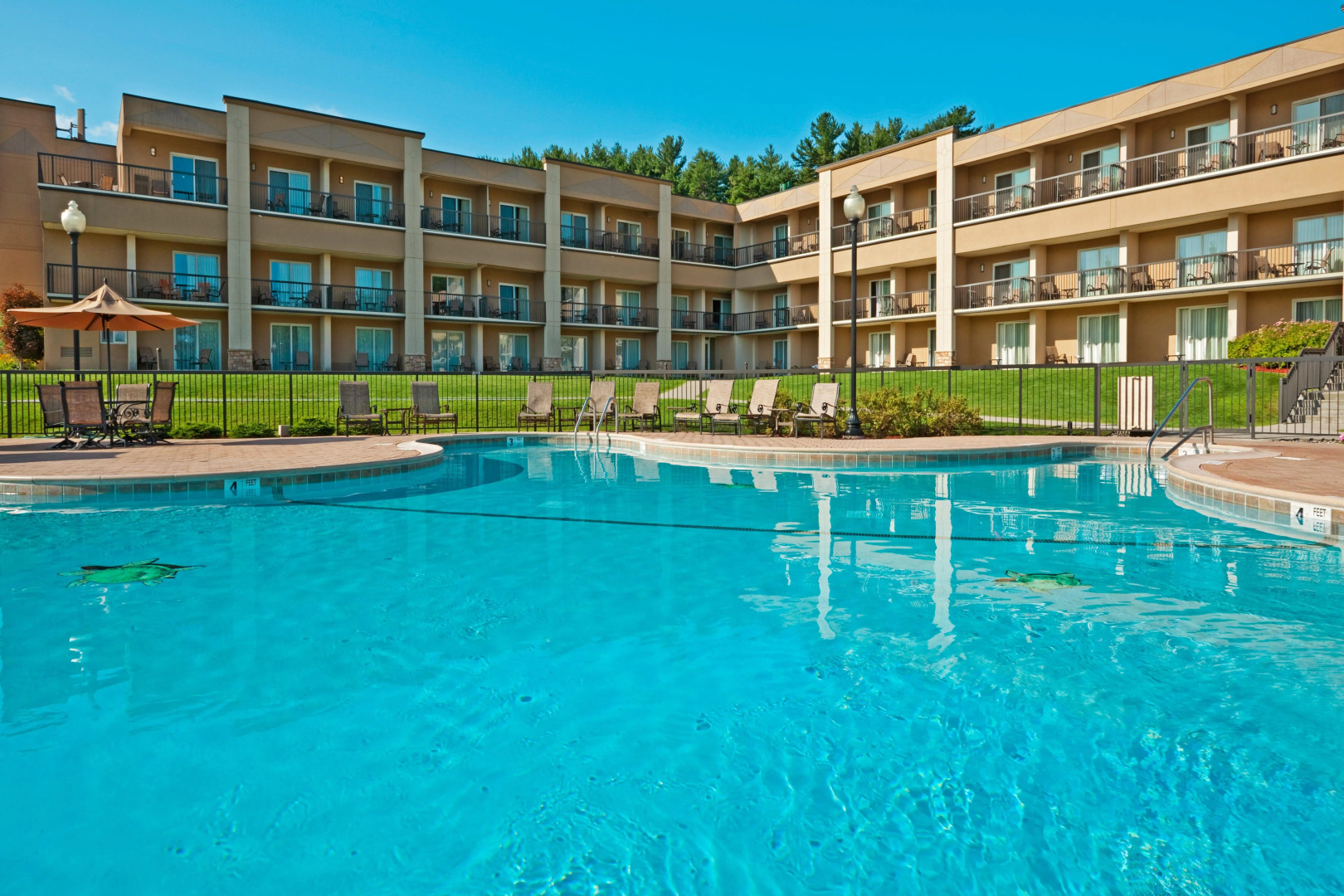 Holiday Inn Resort Lake George - Adirondack Area by IHG
