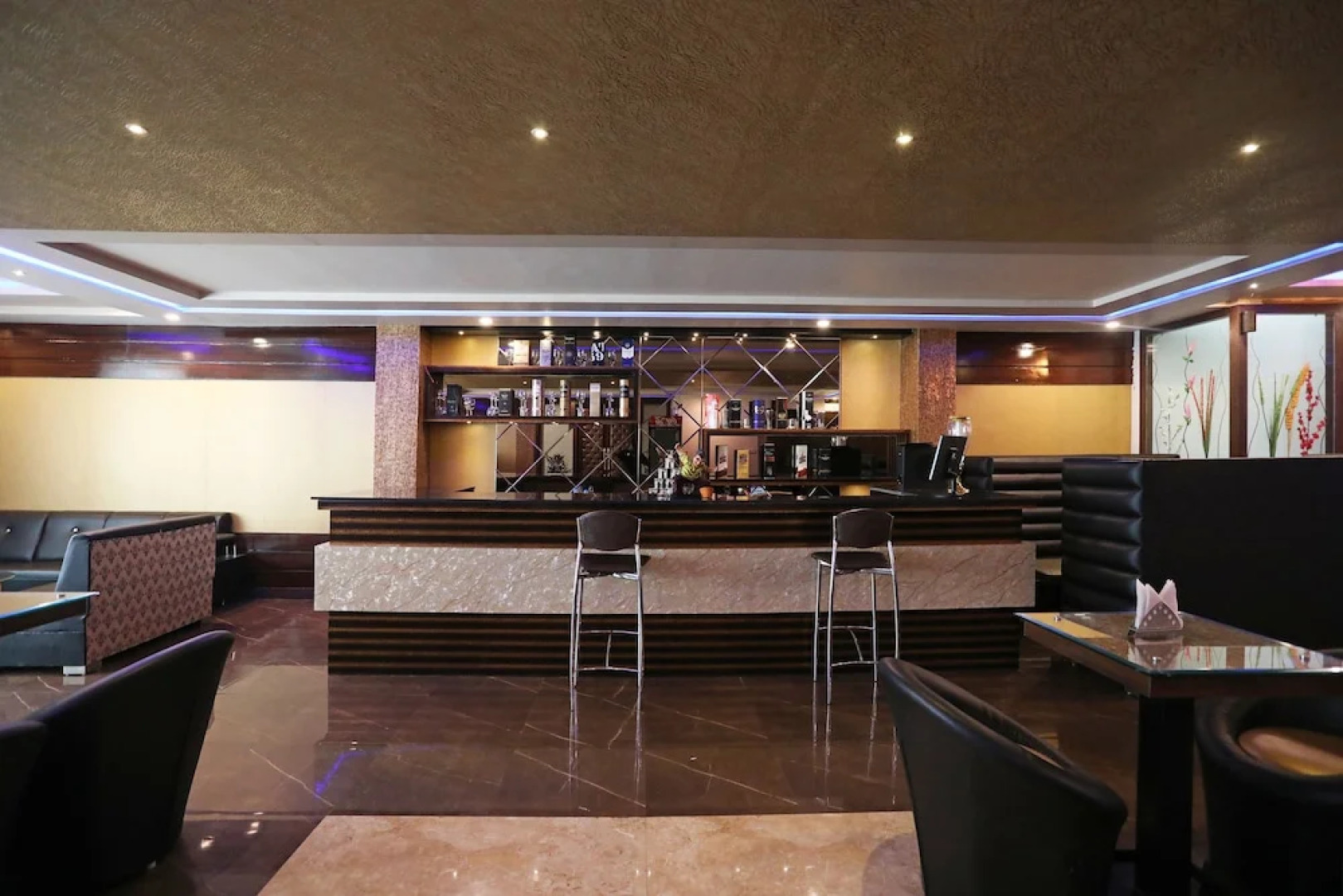 OYO 11517 Hotel Eleven 43