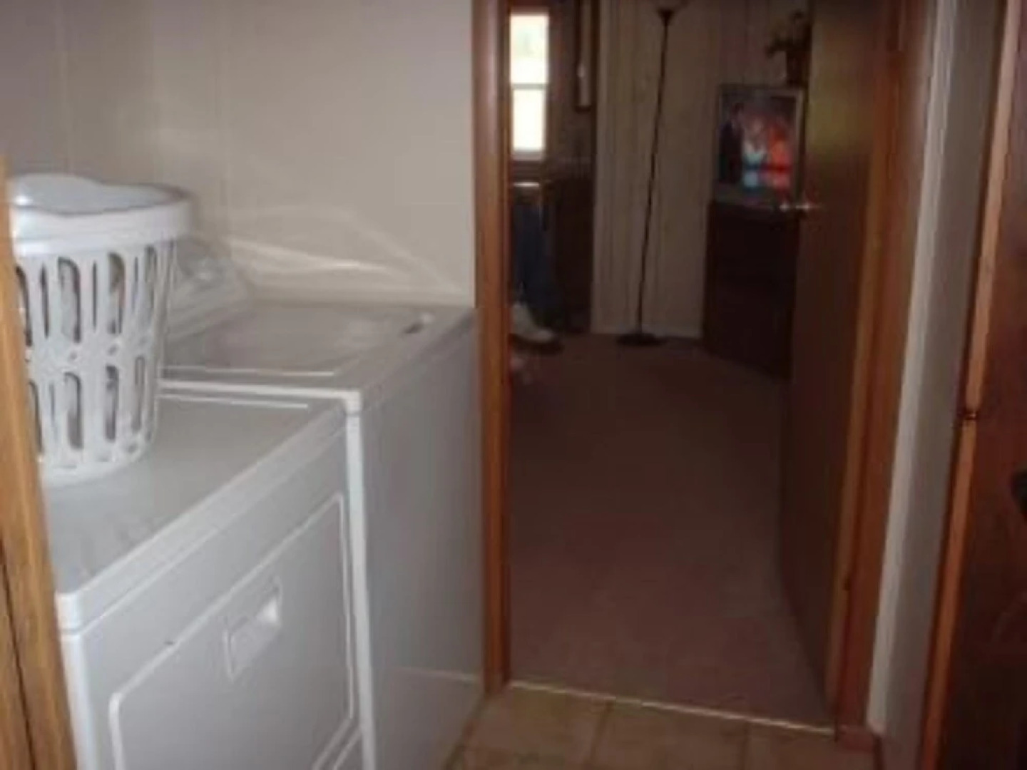 Mountain View Meadow Cottage, cozy get-a-way in beautiful Montana.