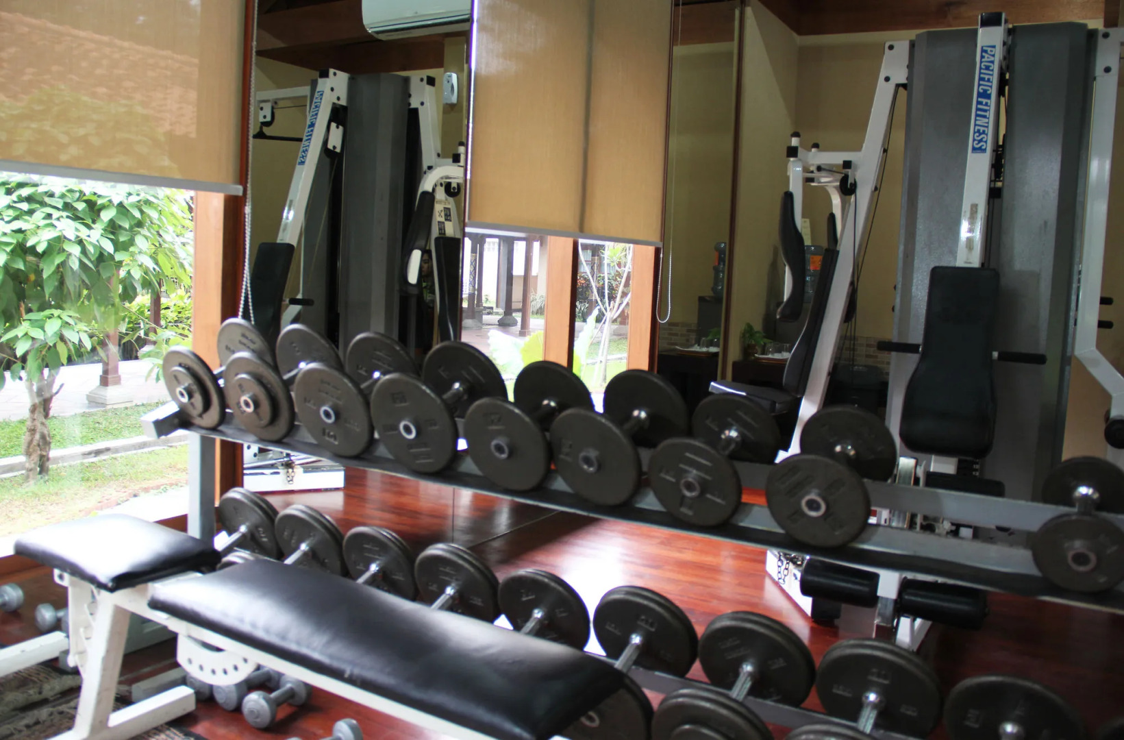 Singgasana Hotel Surabaya