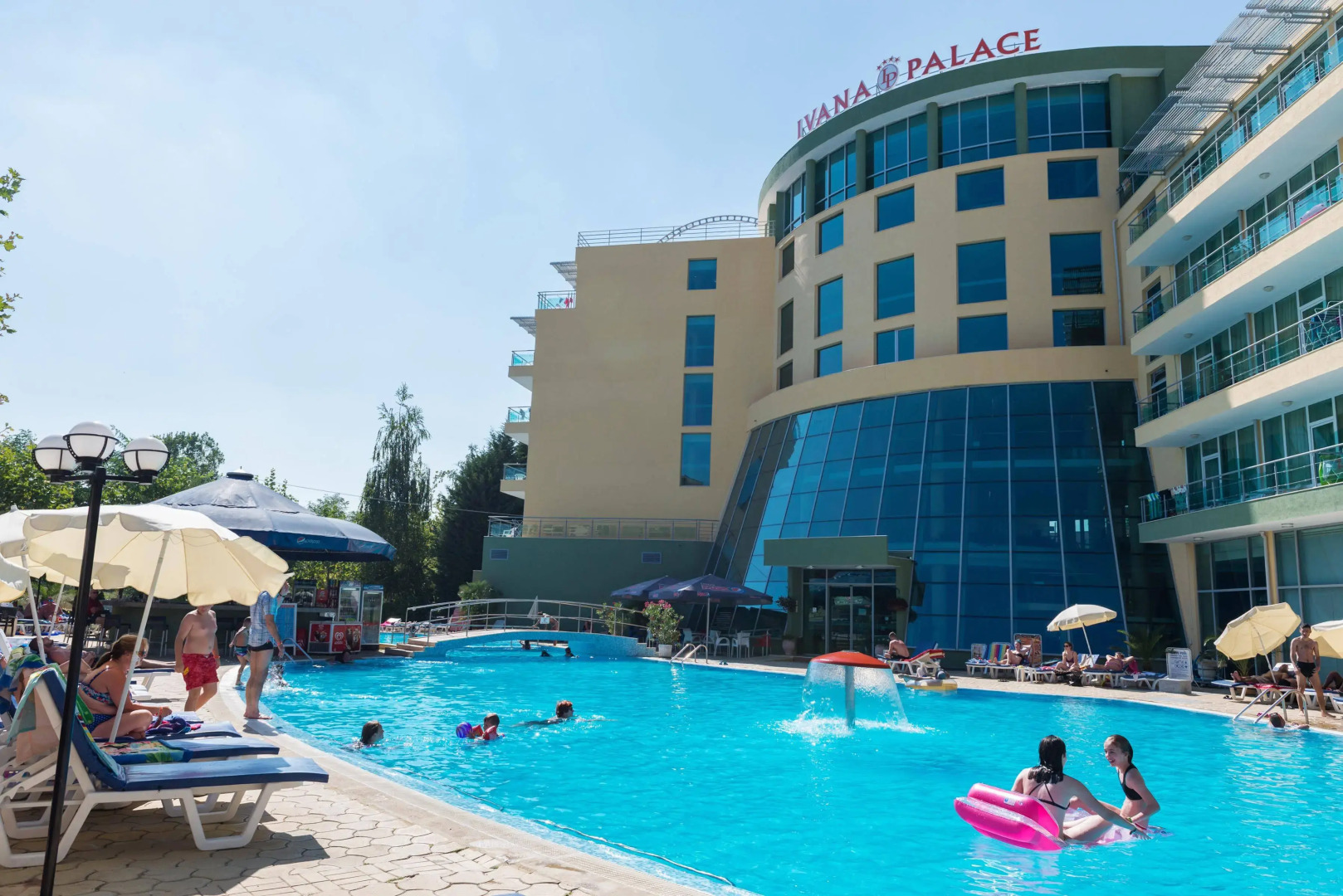Hotel Ivana Palace