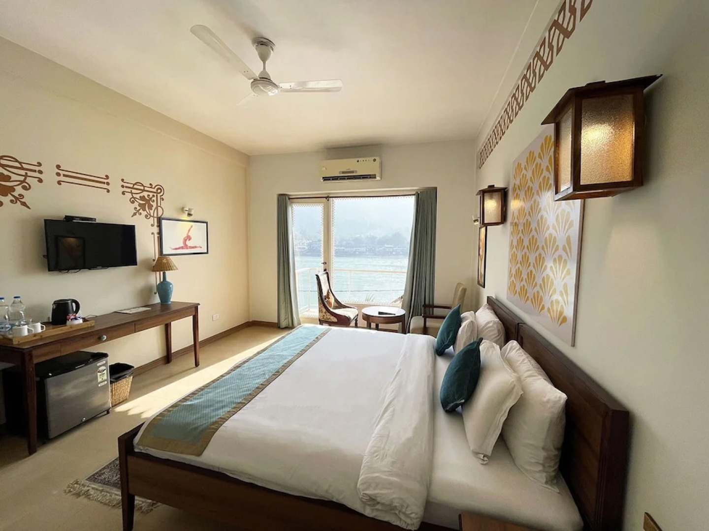 Yog niketan by sanskriti