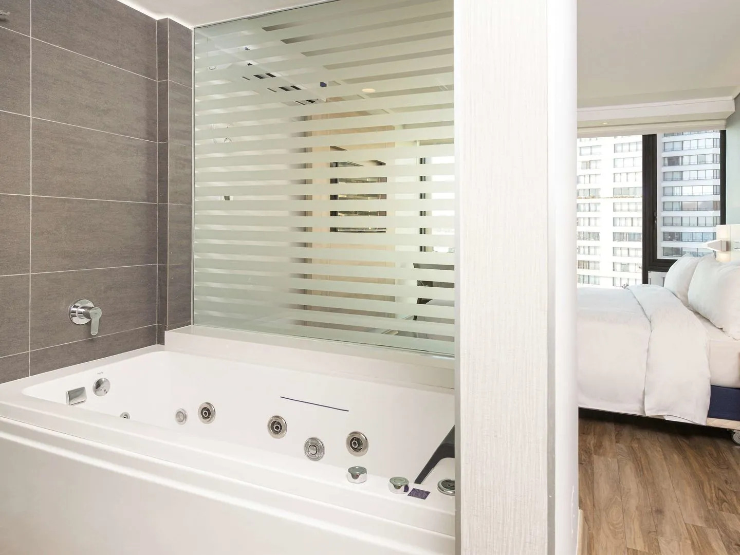 Atton Vina del Mar San Martin by Pullman