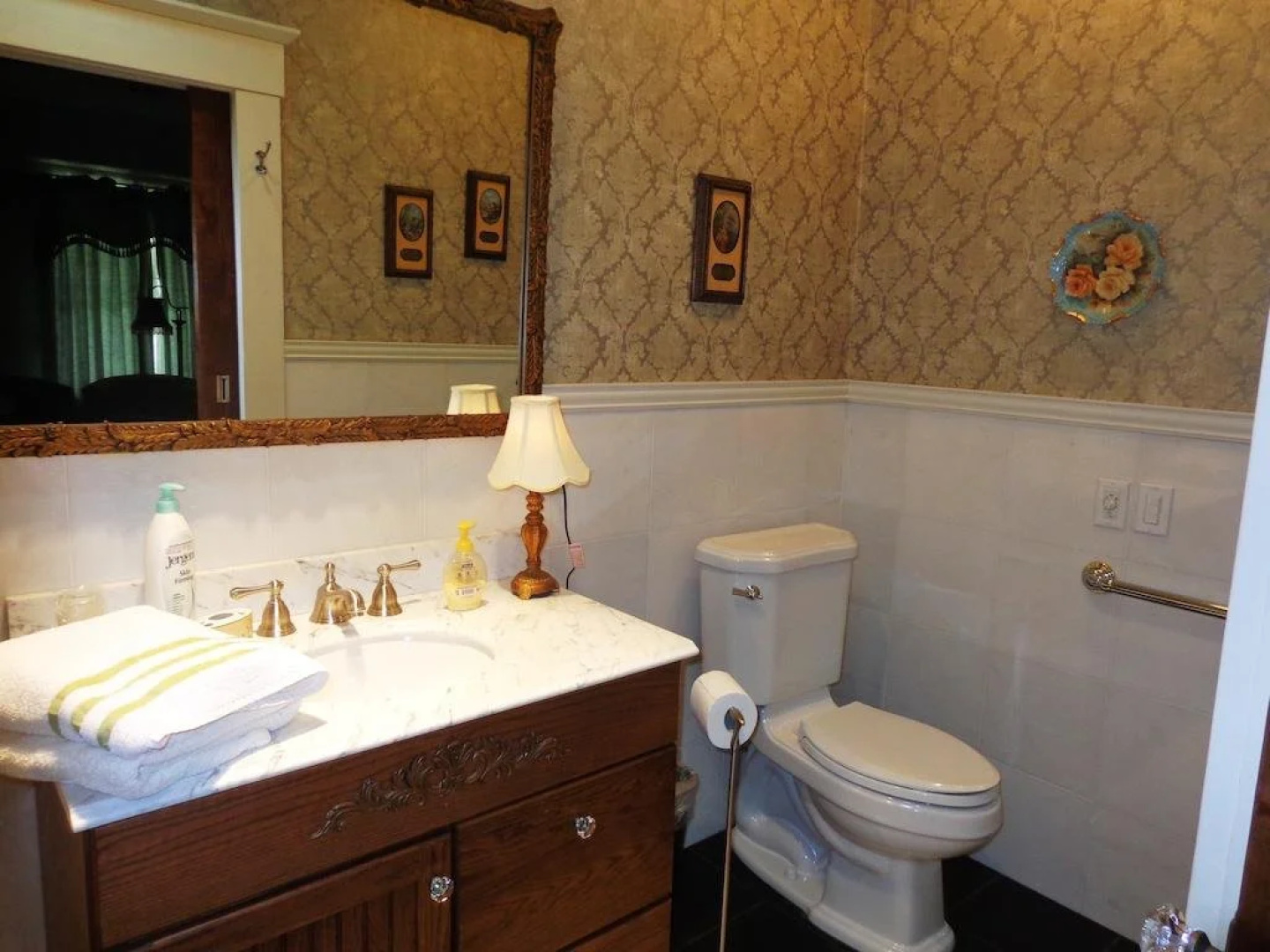Jefferson Street Bed and Breakfast Inn