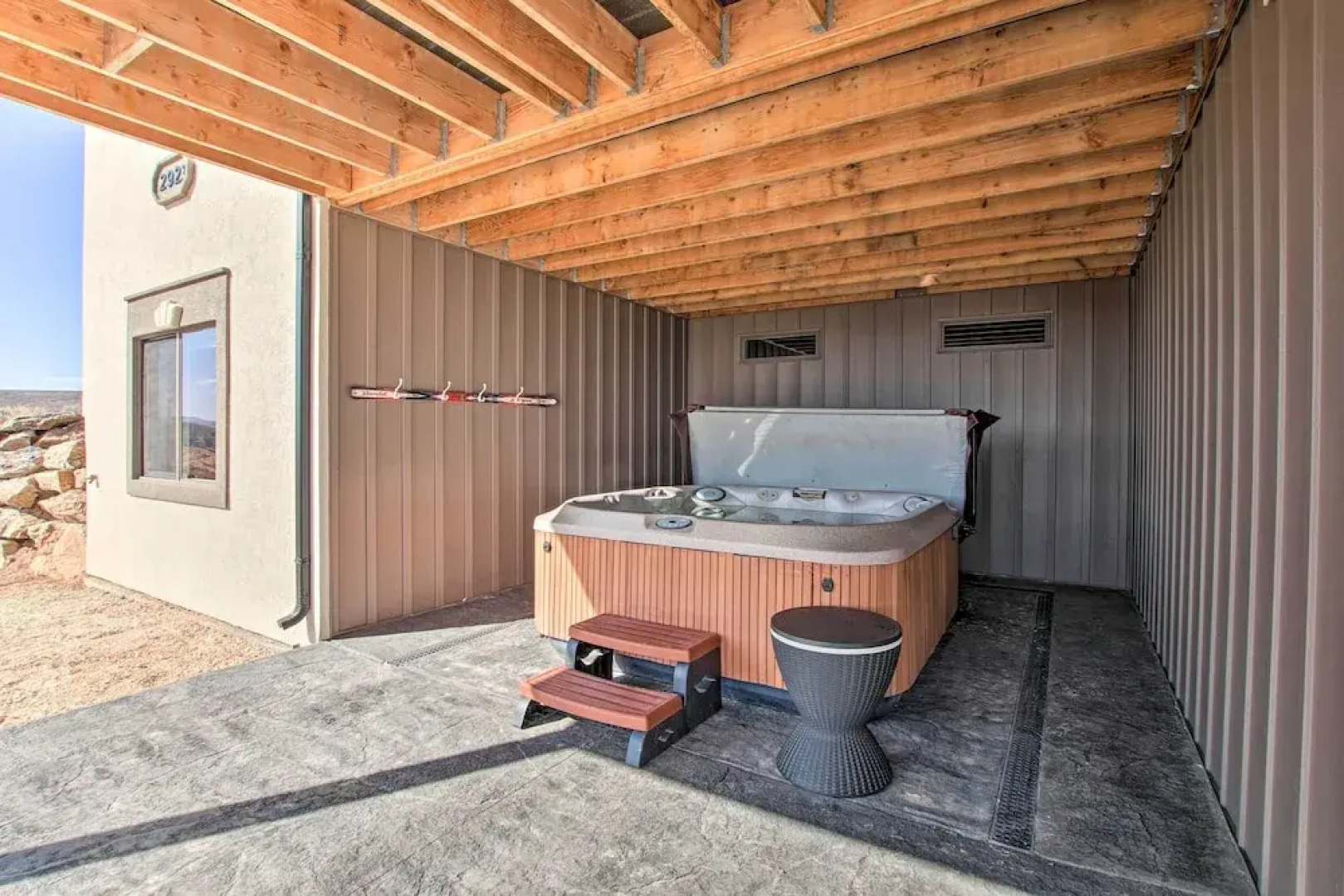 Spacious Home w/ Mtn Views: 2 Mi to Bear Lake!