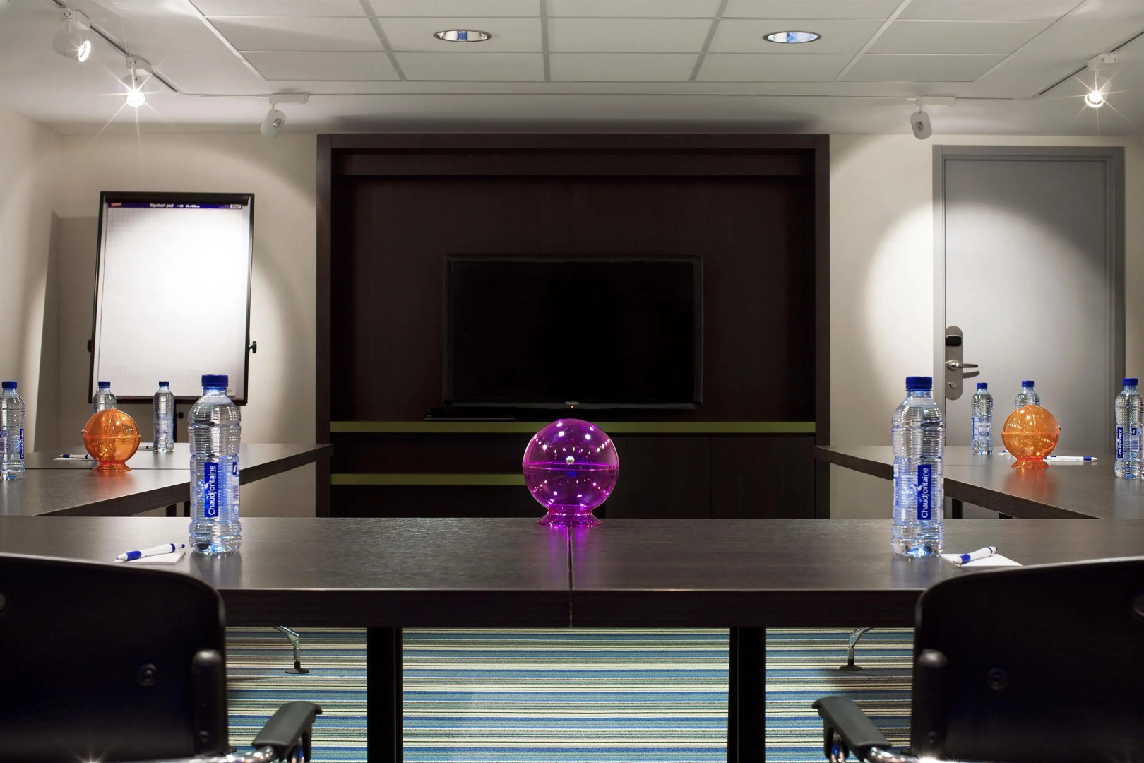 Отель Aloft Brussels Schuman