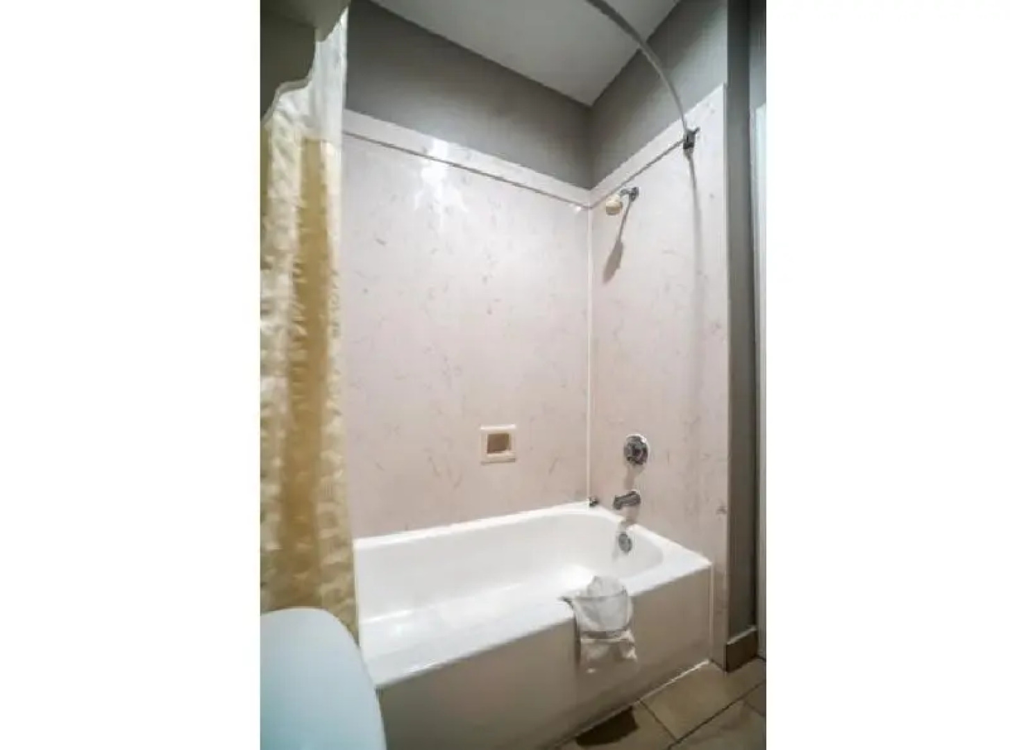 OYO Hotel Bliss Boardwalk