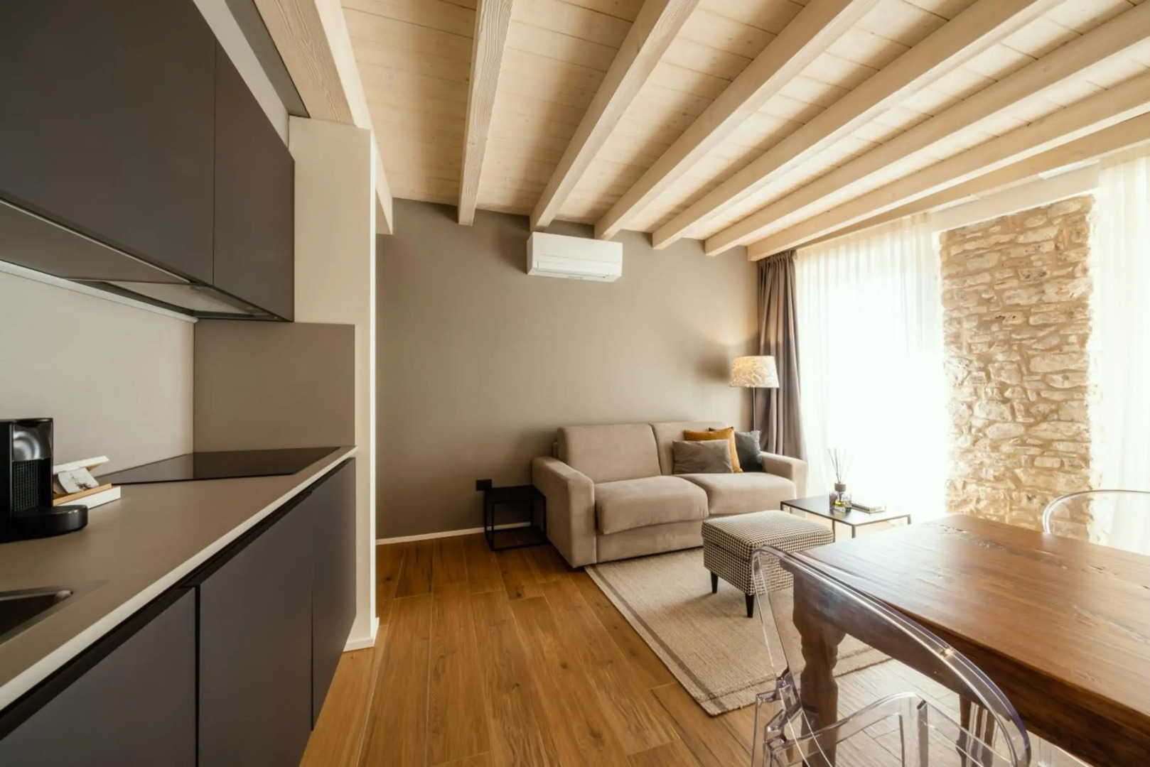 Il Vicolo Suite Apartments - Il Corso