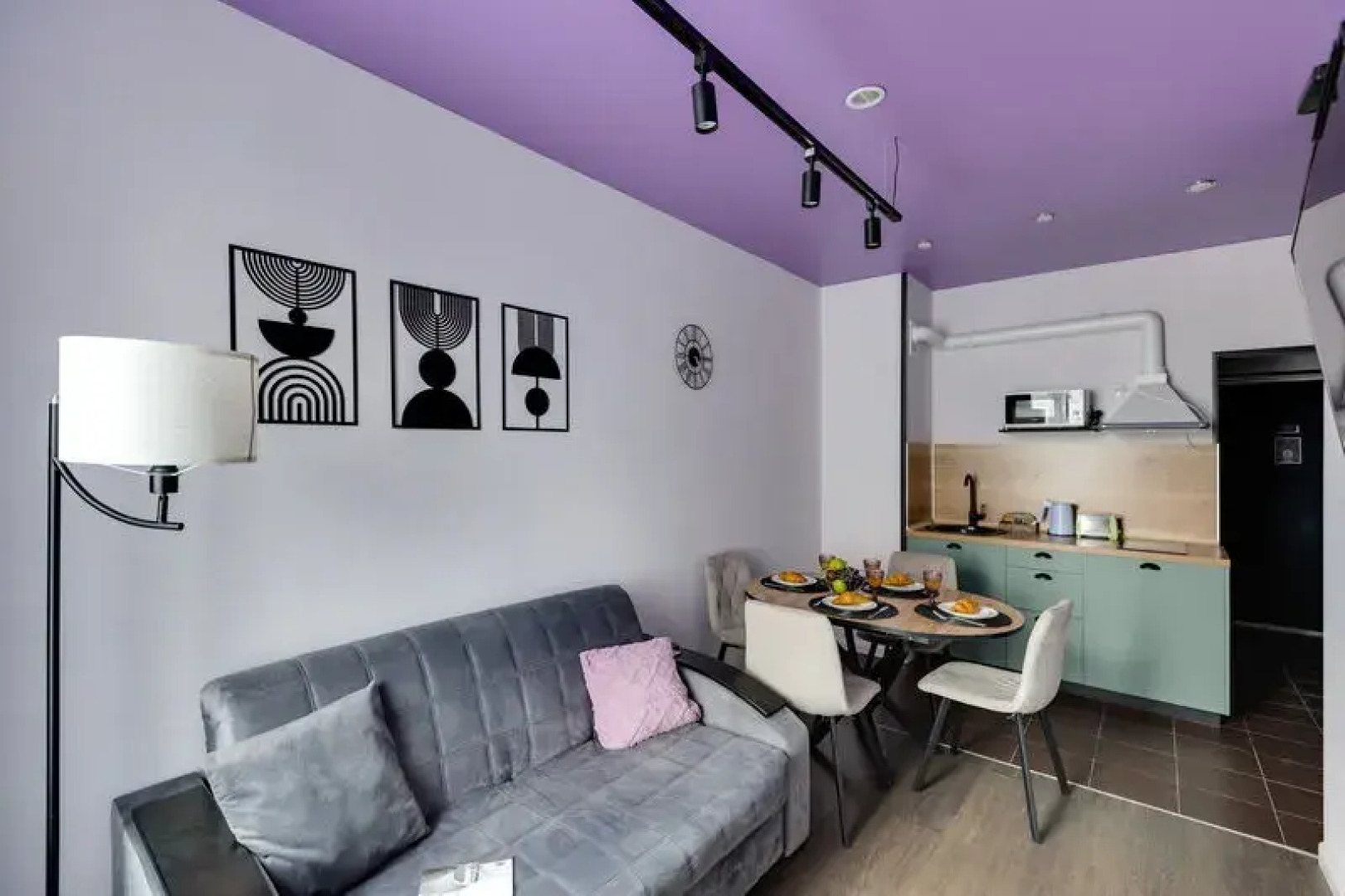 Апартаменты Хоум 24 на мкр.Эдальго, д. 5