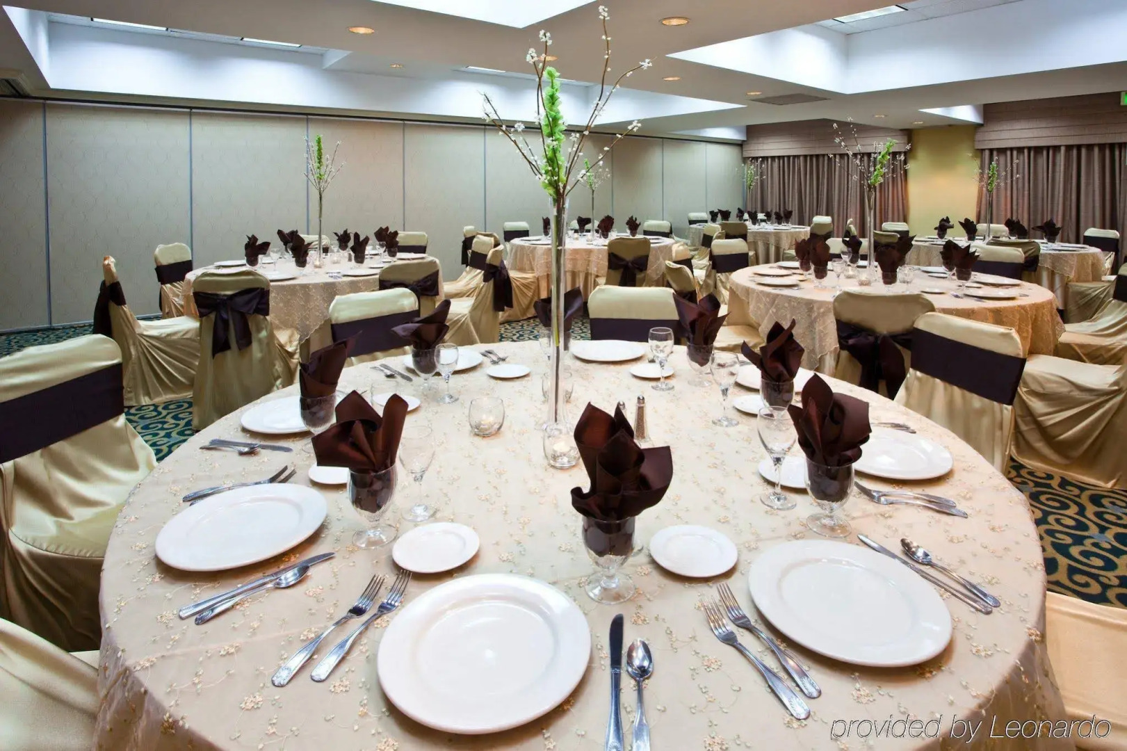 Holiday Inn Fort Lauderdale Airport by IHG