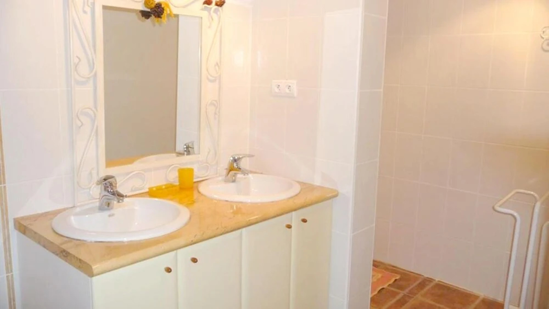 House With 4 Bedrooms in Florentin-la-capelle, With Furnished Terrace and Wifi