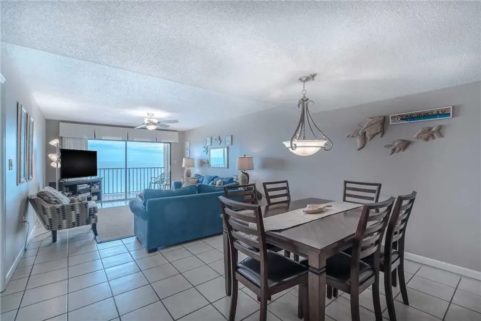 Las Brisas 404 - Three Bedroom Condo