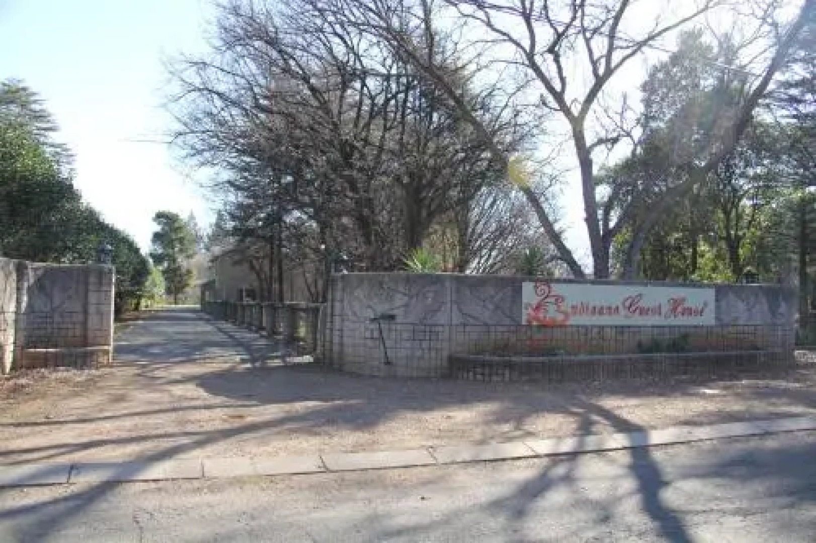 Ludiaana Guest House