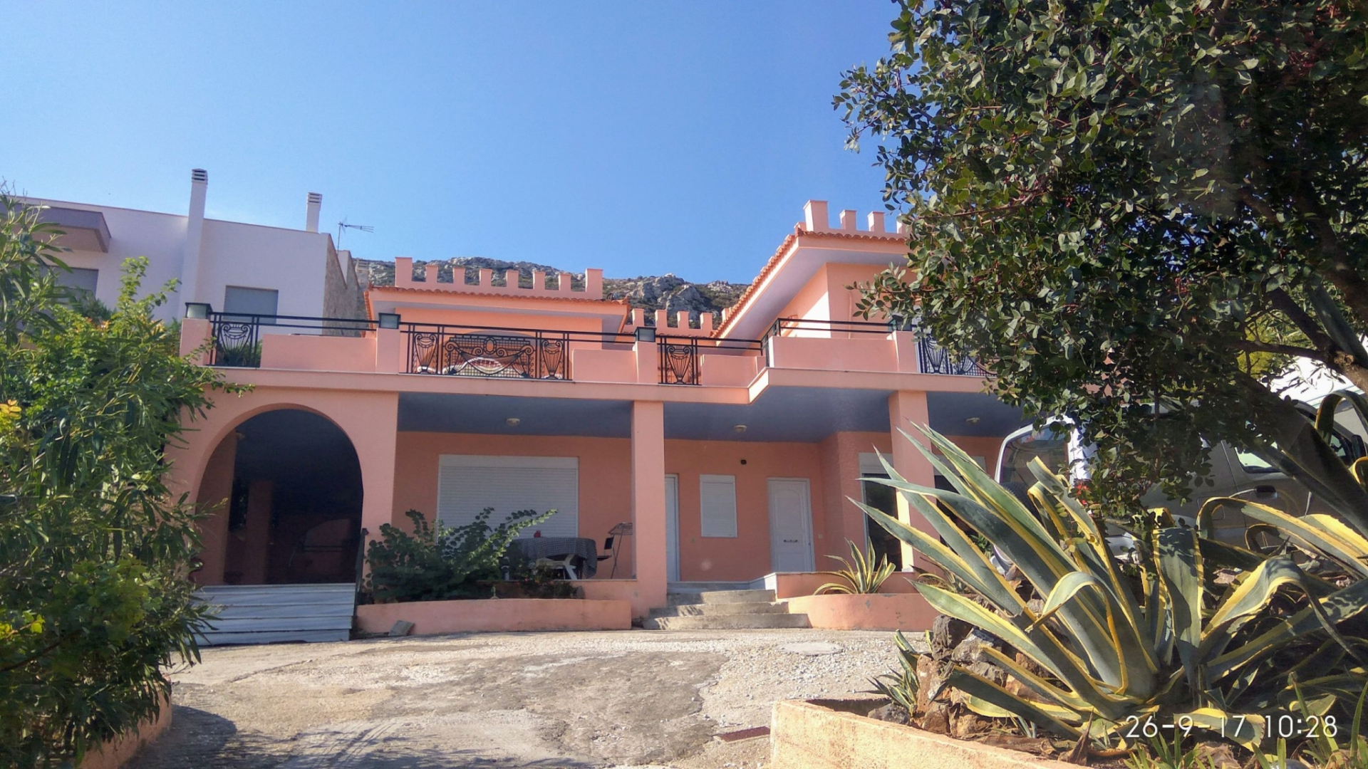 D2-George Apartments by the Sea and Airport