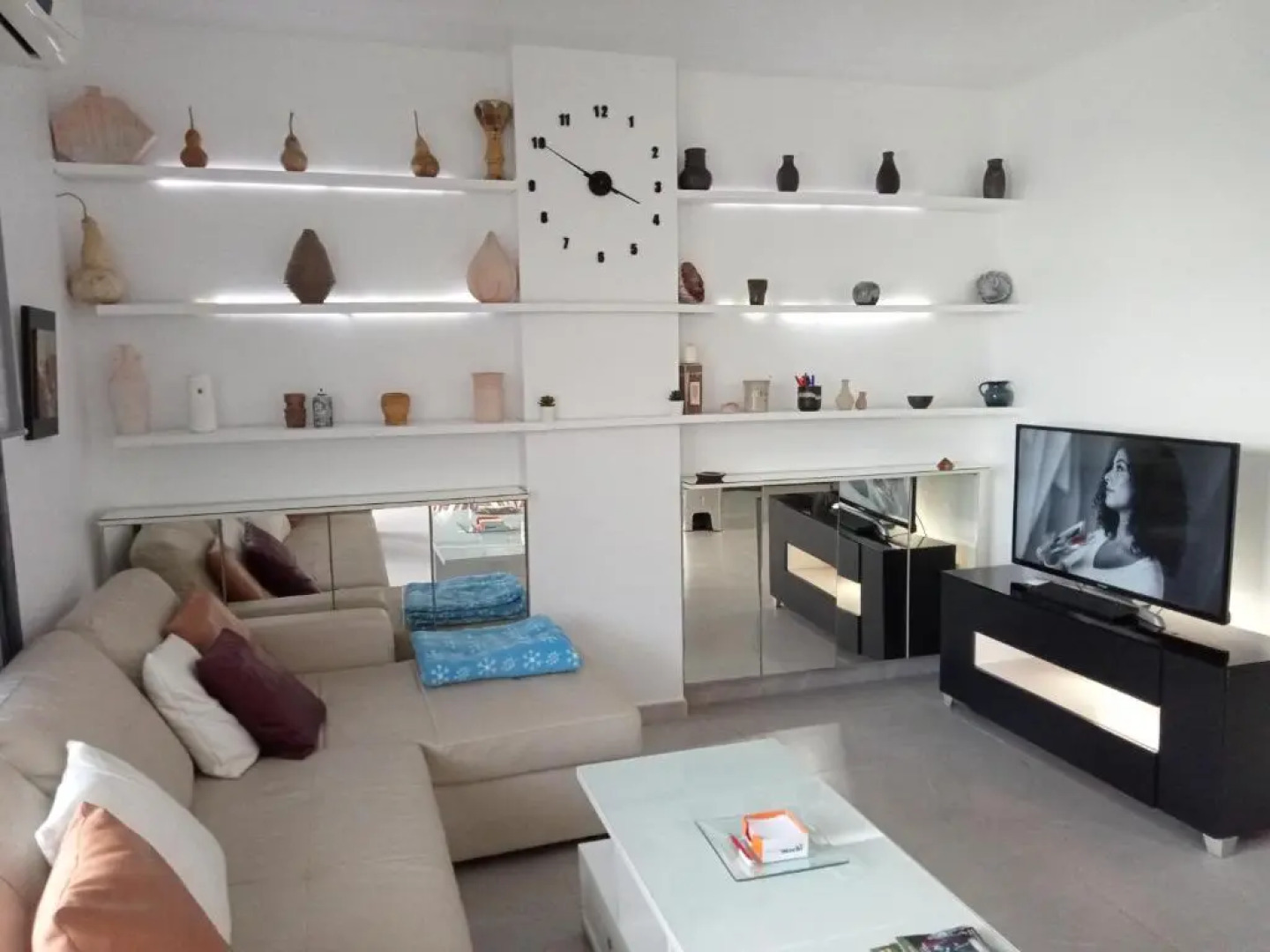 PLAYA ALMARDA,PISCINA,2 TERRAZAS,WIFI,PARKING,BBQ,TRANQUILo