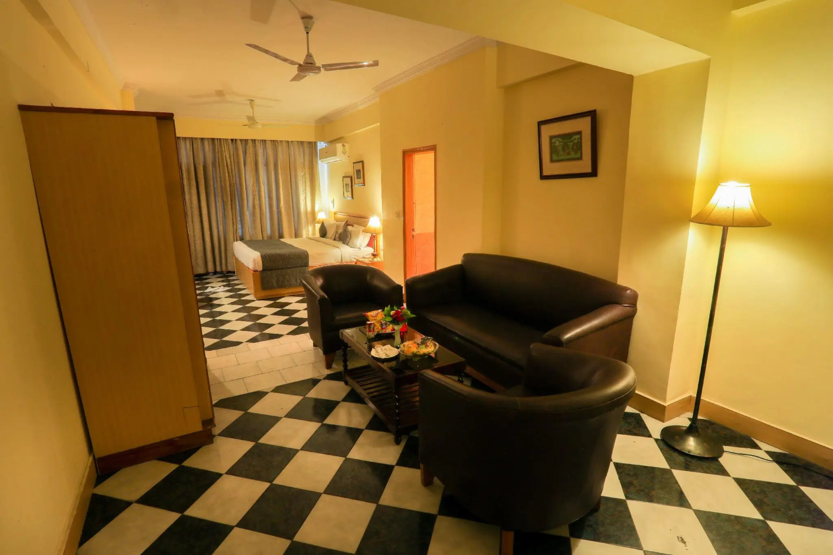 Hotel Classic Residency