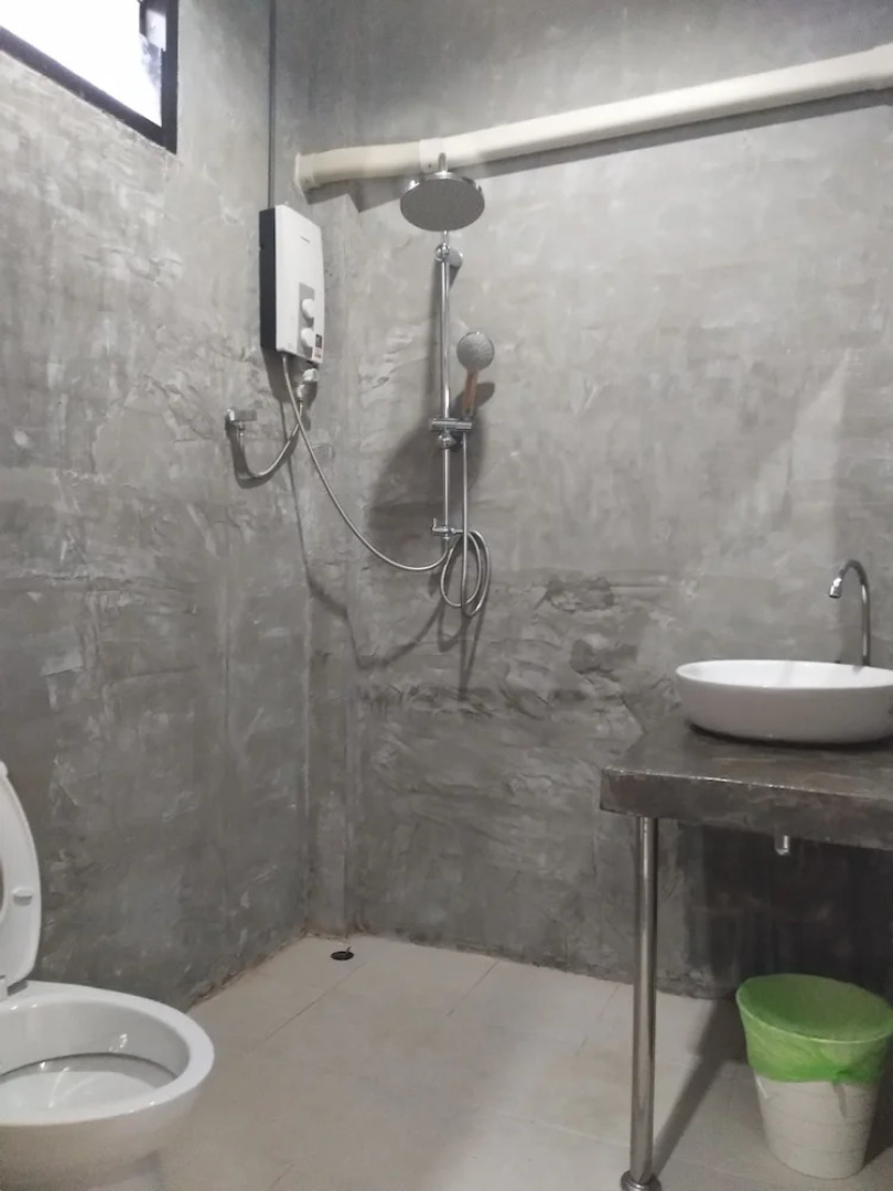 Suchanaree At Leam Ngop