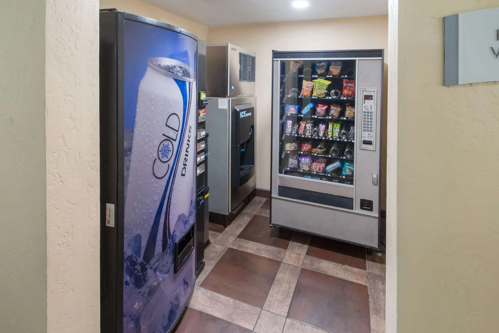 Quality Inn & Suites Salt Lake City Airport West