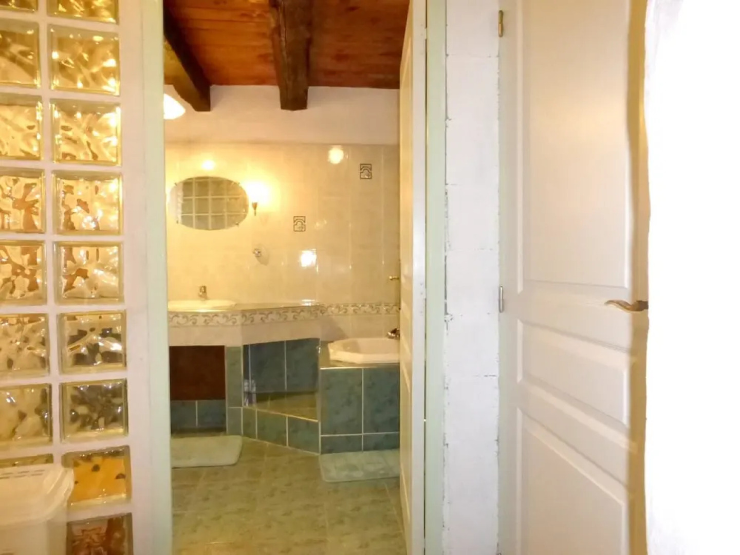 House With 5 Bedrooms in Saint-hilaire-peyroux, With Furnished Garden and Wifi